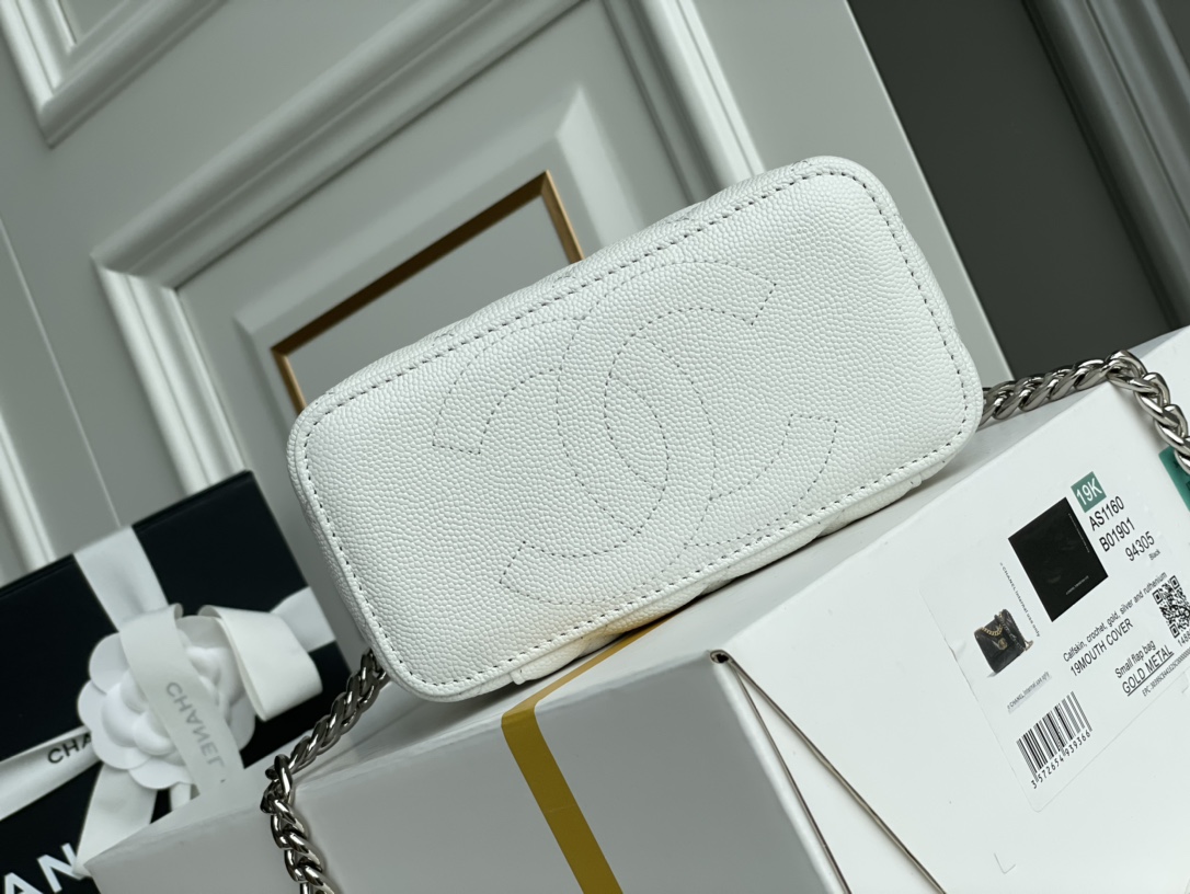 Chanel Cosmetic Bags